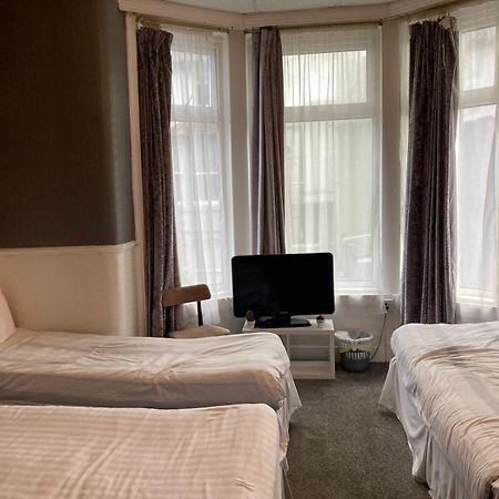 Iona Hotel Blackpool Esterno foto