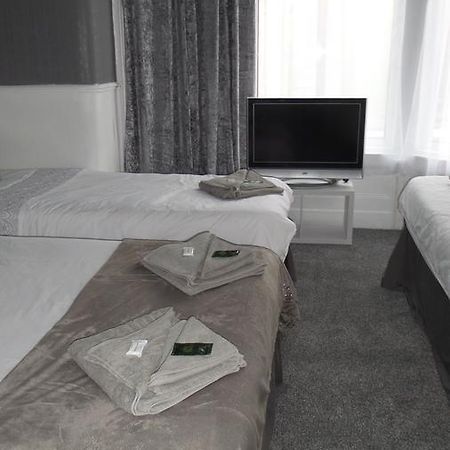 Iona Hotel Blackpool Esterno foto