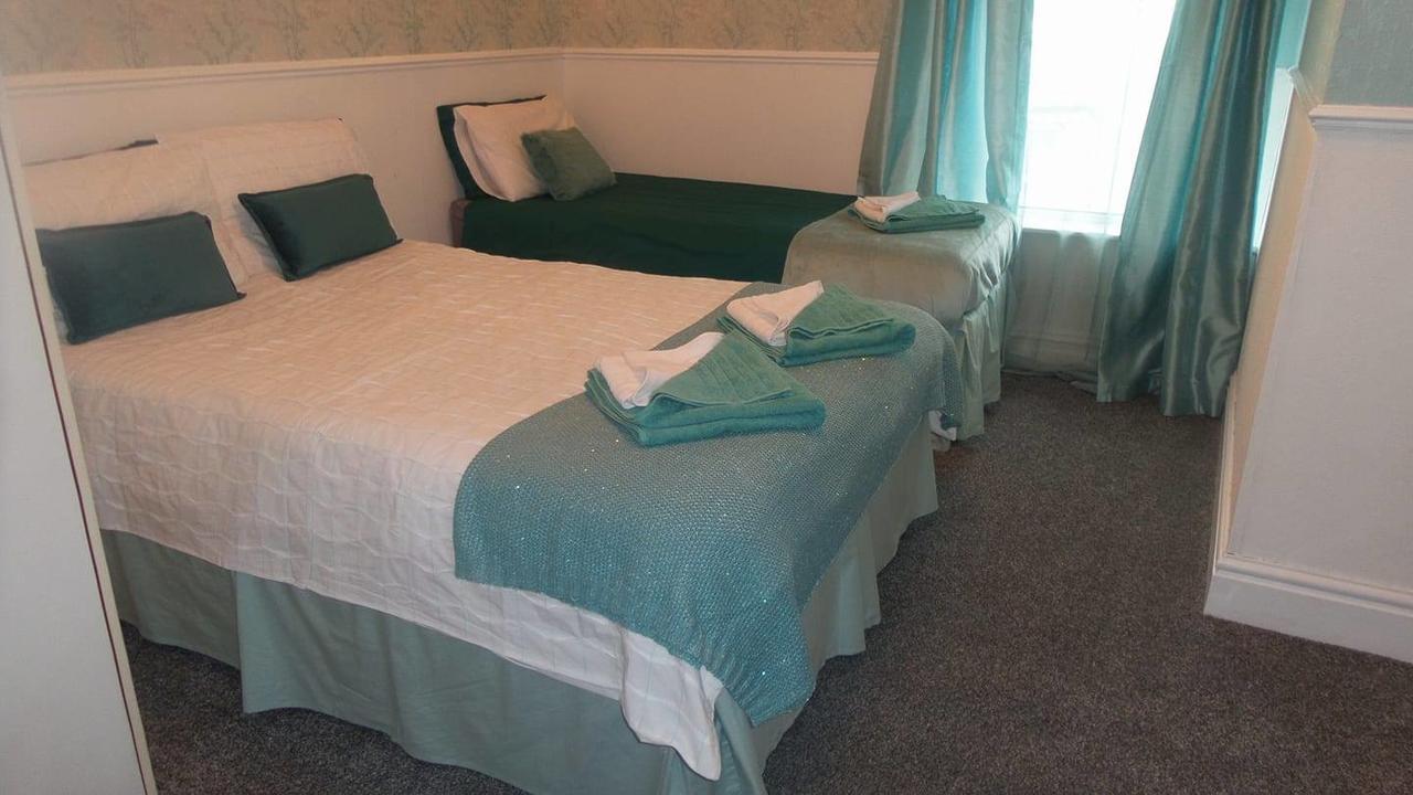 Iona Hotel Blackpool Esterno foto