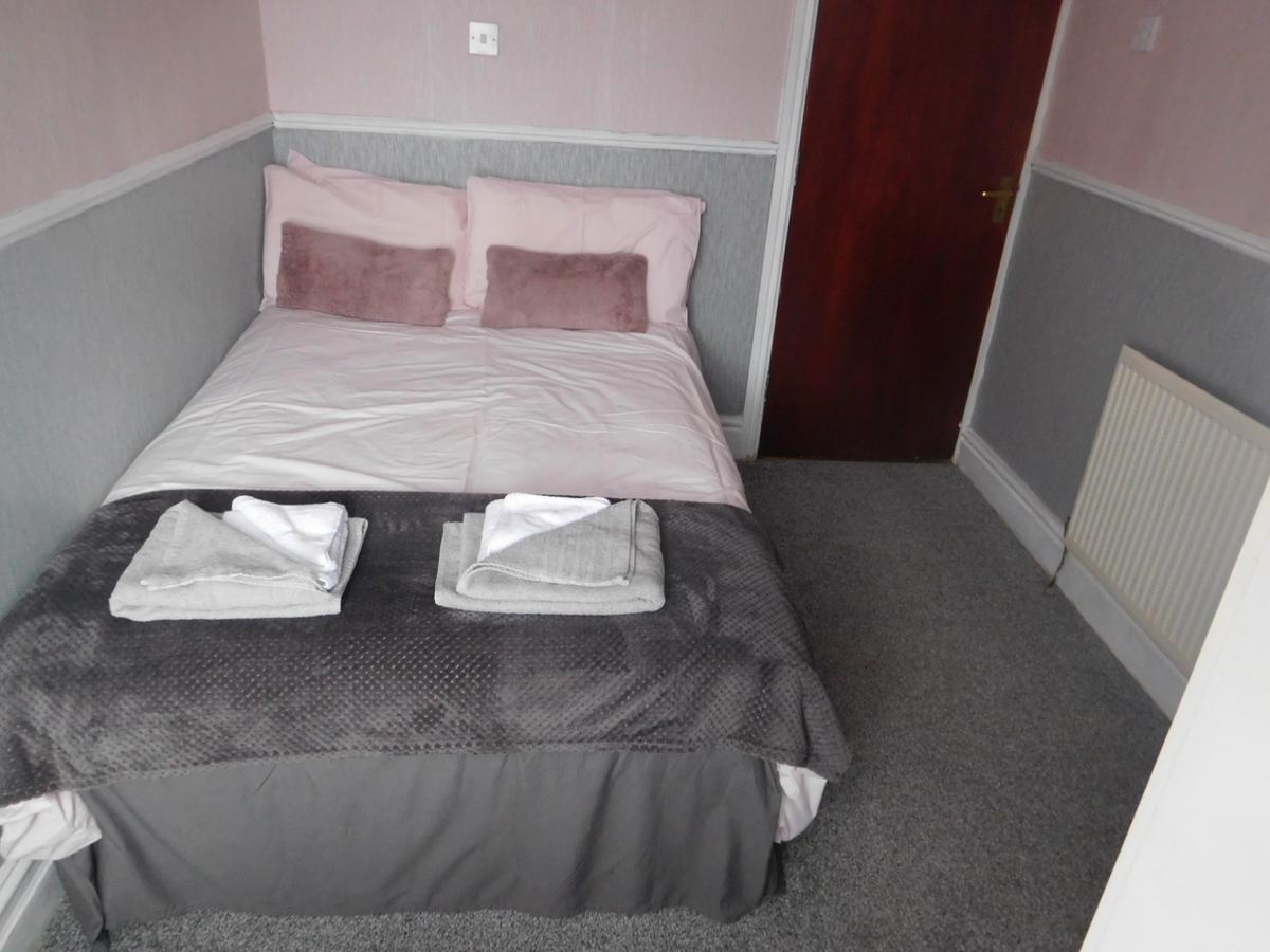 Iona Hotel Blackpool Esterno foto