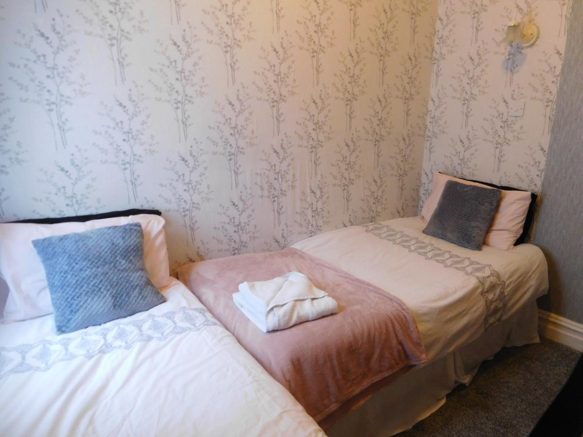 Iona Hotel Blackpool Esterno foto