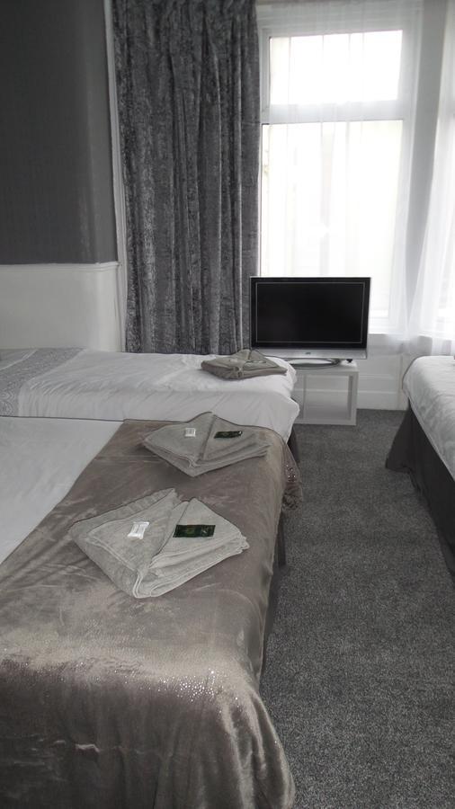 Iona Hotel Blackpool Esterno foto